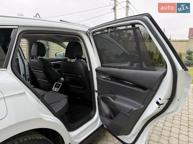 Білий Шкода Enyaq iV, об'ємом двигуна 0 л та пробігом 190 тис. км за 22700 $, фото 91 на Automoto.ua