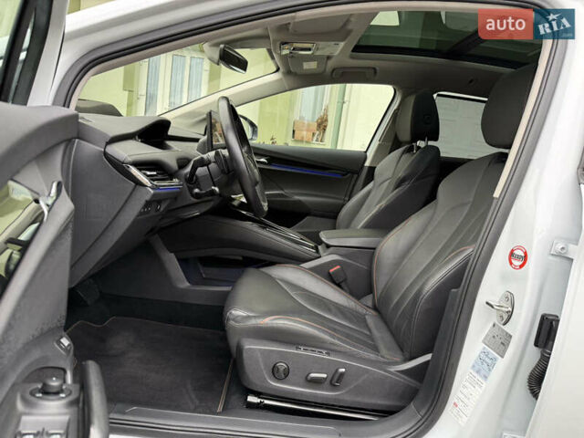 Білий Шкода Enyaq iV, об'ємом двигуна 0 л та пробігом 190 тис. км за 22700 $, фото 51 на Automoto.ua
