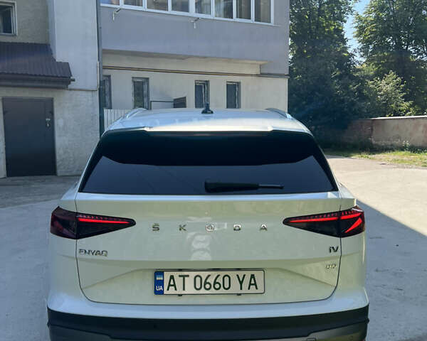 Білий Шкода Enyaq iV, об'ємом двигуна 0 л та пробігом 150 тис. км за 26300 $, фото 27 на Automoto.ua