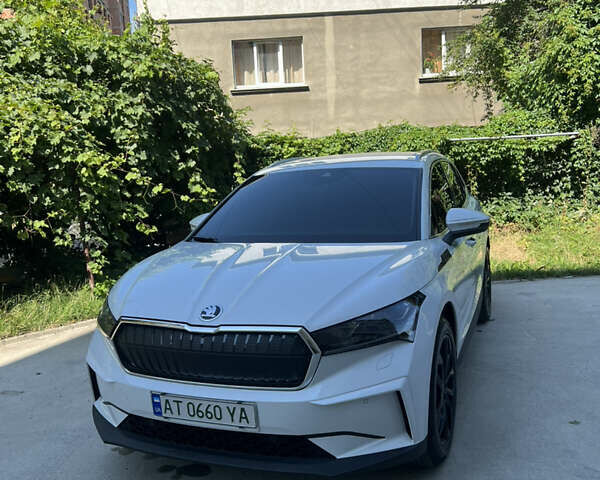Білий Шкода Enyaq iV, об'ємом двигуна 0 л та пробігом 150 тис. км за 26300 $, фото 18 на Automoto.ua