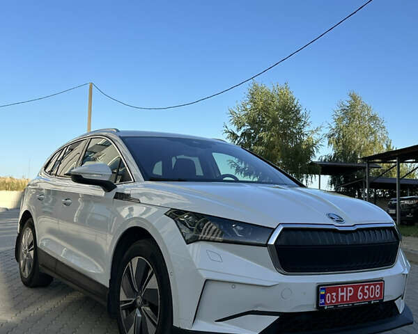 Білий Шкода Enyaq iV, об'ємом двигуна 0 л та пробігом 210 тис. км за 23000 $, фото 11 на Automoto.ua