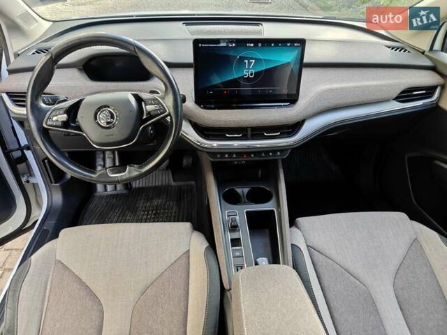 Білий Шкода Enyaq iV, об'ємом двигуна 0 л та пробігом 219 тис. км за 19999 $, фото 18 на Automoto.ua