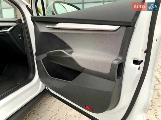 Білий Шкода Enyaq iV, об'ємом двигуна 0 л та пробігом 220 тис. км за 20700 $, фото 64 на Automoto.ua