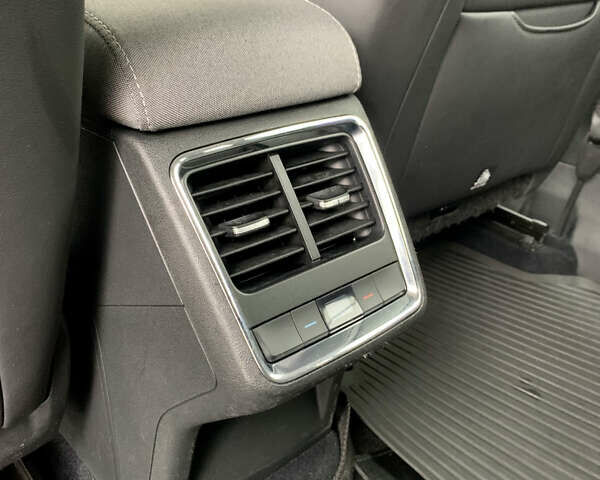 Білий Шкода Enyaq iV, об'ємом двигуна 0 л та пробігом 220 тис. км за 20700 $, фото 58 на Automoto.ua