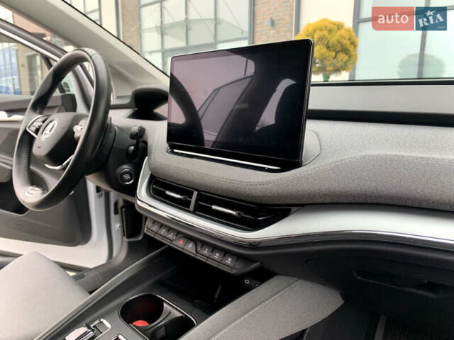 Білий Шкода Enyaq iV, об'ємом двигуна 0 л та пробігом 220 тис. км за 20700 $, фото 66 на Automoto.ua