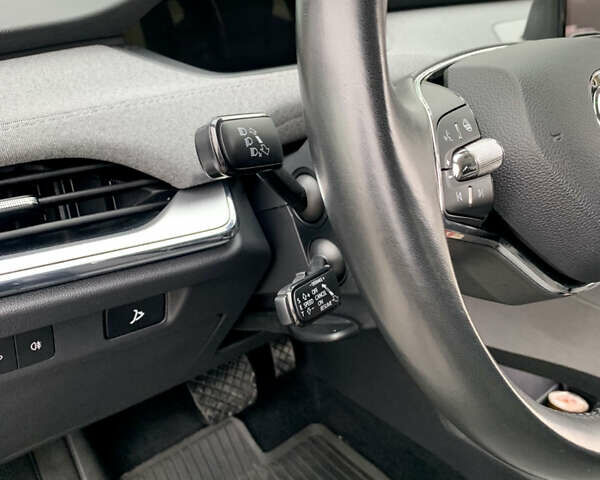 Білий Шкода Enyaq iV, об'ємом двигуна 0 л та пробігом 220 тис. км за 20700 $, фото 69 на Automoto.ua