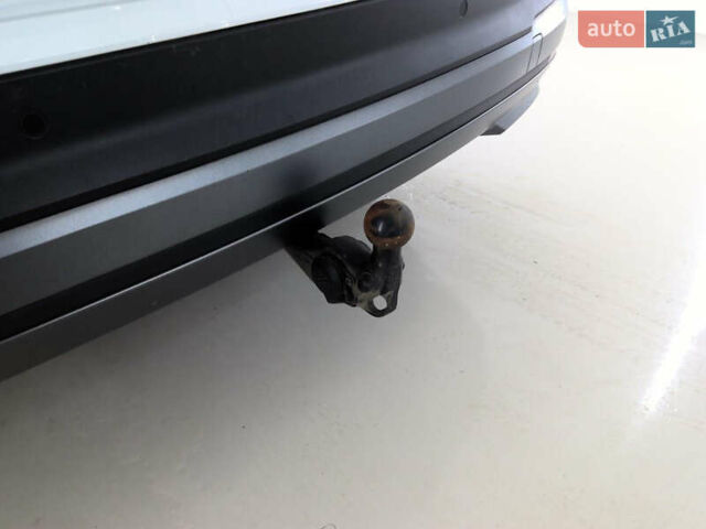 Білий Шкода Enyaq iV, об'ємом двигуна 0 л та пробігом 179 тис. км за 19900 $, фото 12 на Automoto.ua