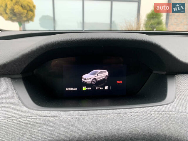Білий Шкода Enyaq iV, об'ємом двигуна 0 л та пробігом 220 тис. км за 20700 $, фото 98 на Automoto.ua