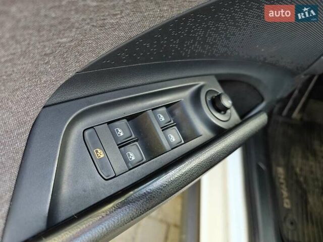 Білий Шкода Enyaq iV, об'ємом двигуна 0 л та пробігом 219 тис. км за 19999 $, фото 16 на Automoto.ua