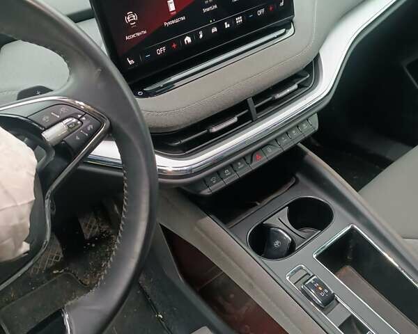 Черный Шкода Enyaq iV, объемом двигателя 0 л и пробегом 214 тыс. км за 16000 $, фото 10 на Automoto.ua