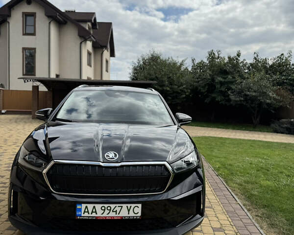 Черный Шкода Enyaq iV, объемом двигателя 0 л и пробегом 122 тыс. км за 24500 $, фото 14 на Automoto.ua