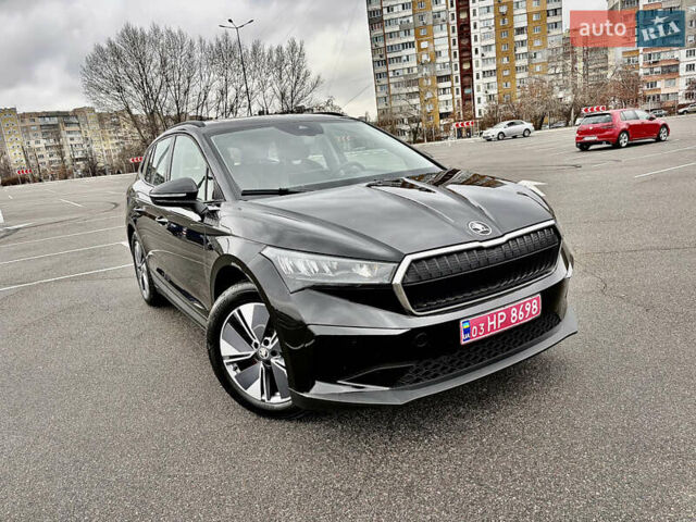 Черный Шкода Enyaq iV, объемом двигателя 0 л и пробегом 186 тыс. км за 18950 $, фото 1 на Automoto.ua
