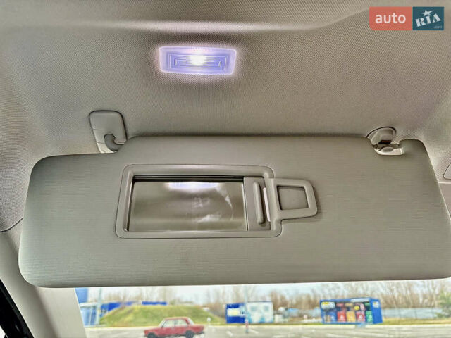 Черный Шкода Enyaq iV, объемом двигателя 0 л и пробегом 186 тыс. км за 18950 $, фото 62 на Automoto.ua