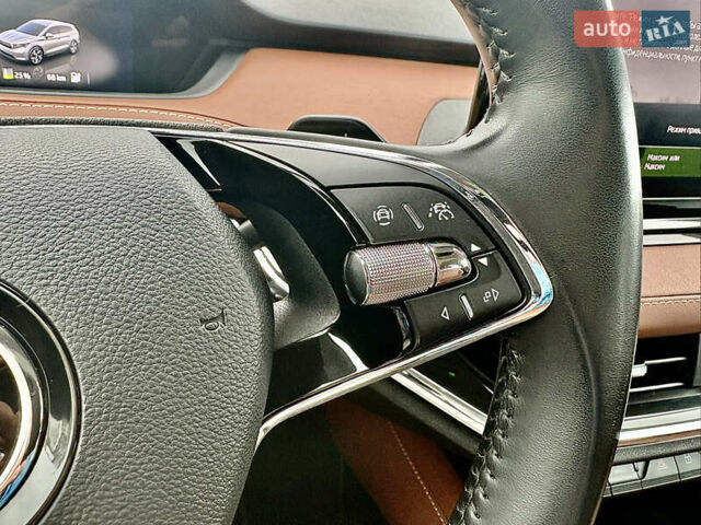 Черный Шкода Enyaq iV, объемом двигателя 0 л и пробегом 186 тыс. км за 18950 $, фото 58 на Automoto.ua