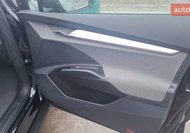 Чорний Шкода Enyaq iV, об'ємом двигуна 0 л та пробігом 90 тис. км за 22900 $, фото 7 на Automoto.ua