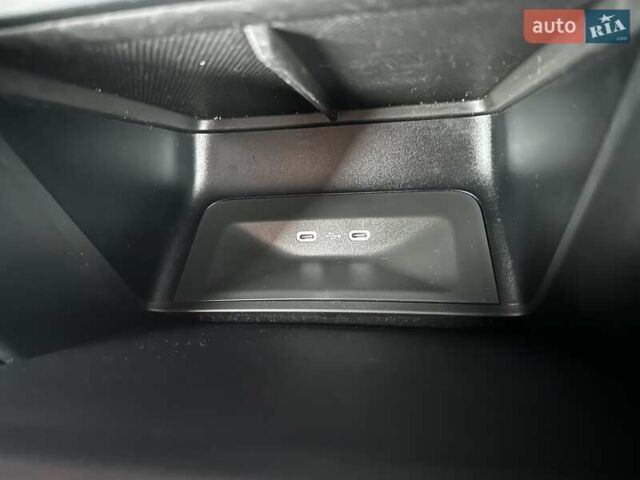 Черный Шкода Enyaq iV, объемом двигателя 0 л и пробегом 51 тыс. км за 21300 $, фото 47 на Automoto.ua