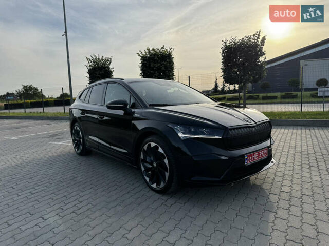 Черный Шкода Enyaq iV, объемом двигателя 0 л и пробегом 49 тыс. км за 28250 $, фото 59 на Automoto.ua