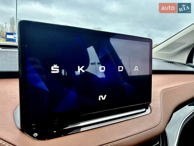 Черный Шкода Enyaq iV, объемом двигателя 0 л и пробегом 186 тыс. км за 18950 $, фото 55 на Automoto.ua