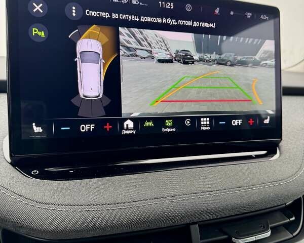 Черный Шкода Enyaq iV, объемом двигателя 0 л и пробегом 269 тыс. км за 16800 $, фото 65 на Automoto.ua