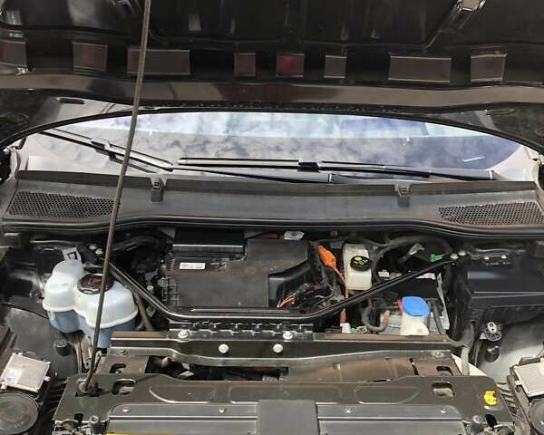 Шкода Enyaq iV 2021 в Николаеве на Automoto.ua Черный Шкода Enyaq iV, объемом двигателя 0 л и пробегом 87 тыс. км за 26500 $, фото 11 на Automoto.ua