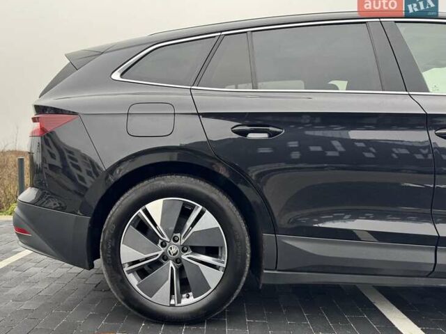 Черный Шкода Enyaq iV, объемом двигателя 0 л и пробегом 269 тыс. км за 16800 $, фото 20 на Automoto.ua