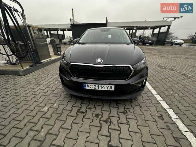 Черный Шкода Enyaq iV, объемом двигателя 0 л и пробегом 51 тыс. км за 21300 $, фото 10 на Automoto.ua