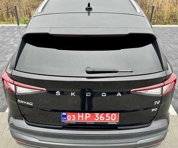 Черный Шкода Enyaq iV, объемом двигателя 0 л и пробегом 269 тыс. км за 16800 $, фото 9 на Automoto.ua