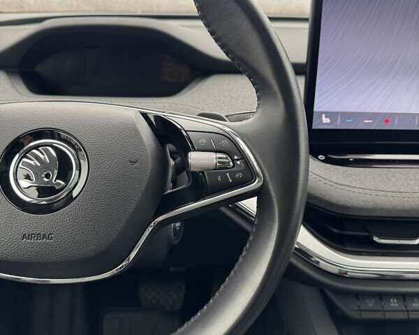 Черный Шкода Enyaq iV, объемом двигателя 0 л и пробегом 269 тыс. км за 16800 $, фото 39 на Automoto.ua