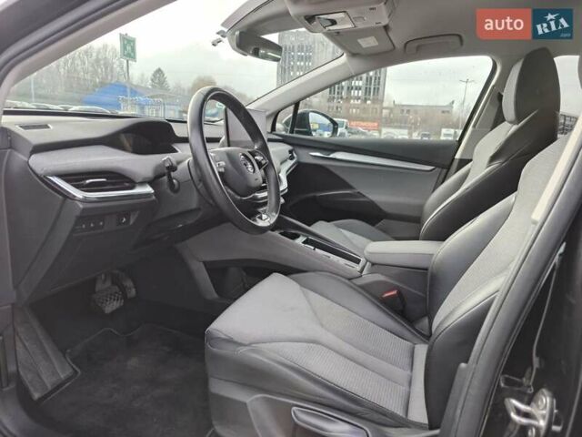 Черный Шкода Enyaq iV, объемом двигателя 0 л и пробегом 231 тыс. км за 18250 $, фото 10 на Automoto.ua