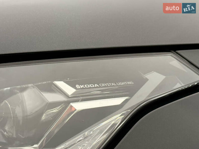 Черный Шкода Enyaq iV, объемом двигателя 0 л и пробегом 113 тыс. км за 27920 $, фото 6 на Automoto.ua