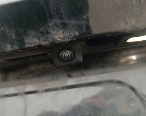 Черный Шкода Enyaq iV, объемом двигателя 0 л и пробегом 214 тыс. км за 16000 $, фото 15 на Automoto.ua