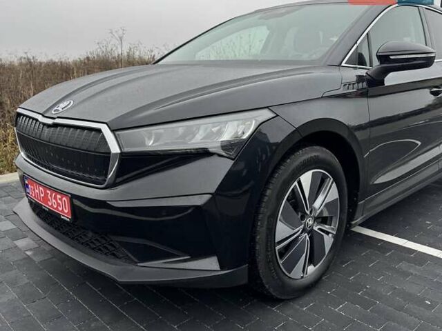 Черный Шкода Enyaq iV, объемом двигателя 0 л и пробегом 269 тыс. км за 16800 $, фото 14 на Automoto.ua