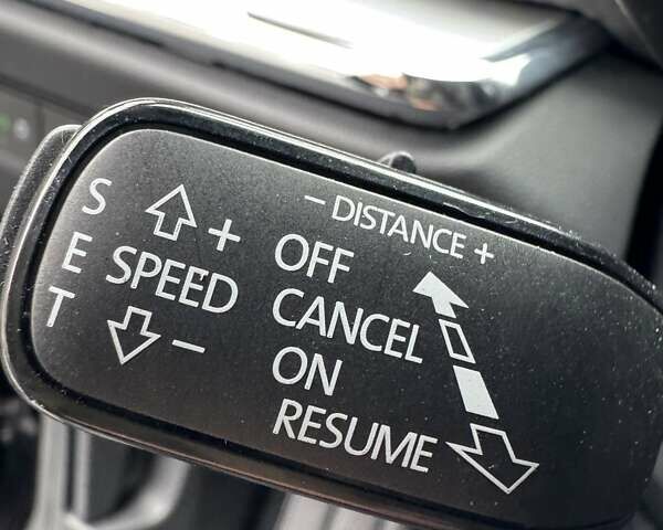 Черный Шкода Enyaq iV, объемом двигателя 0 л и пробегом 269 тыс. км за 16800 $, фото 41 на Automoto.ua