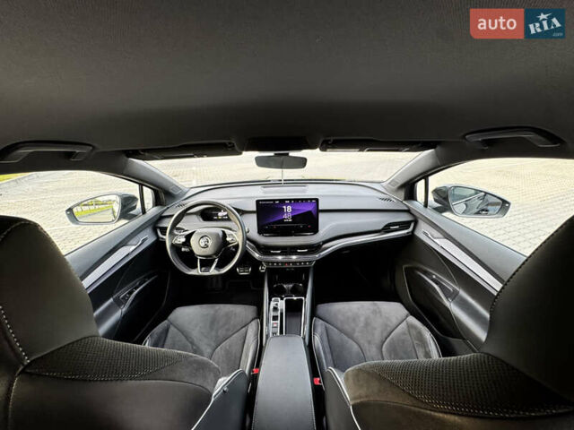 Черный Шкода Enyaq iV, объемом двигателя 0 л и пробегом 49 тыс. км за 28250 $, фото 131 на Automoto.ua