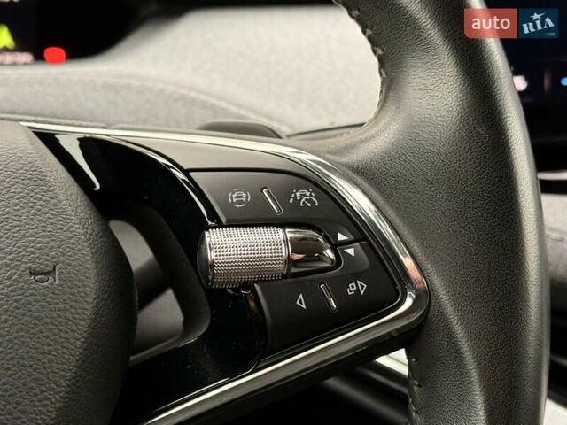 Черный Шкода Enyaq iV, объемом двигателя 0 л и пробегом 113 тыс. км за 27920 $, фото 32 на Automoto.ua