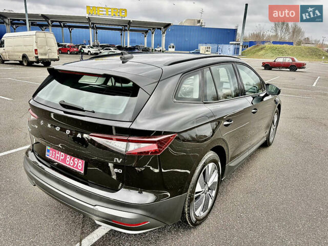 Черный Шкода Enyaq iV, объемом двигателя 0 л и пробегом 186 тыс. км за 18950 $, фото 26 на Automoto.ua