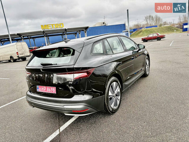 Черный Шкода Enyaq iV, объемом двигателя 0 л и пробегом 186 тыс. км за 18950 $, фото 12 на Automoto.ua