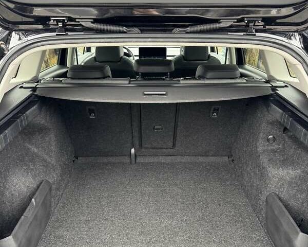 Черный Шкода Enyaq iV, объемом двигателя 0 л и пробегом 269 тыс. км за 16800 $, фото 75 на Automoto.ua