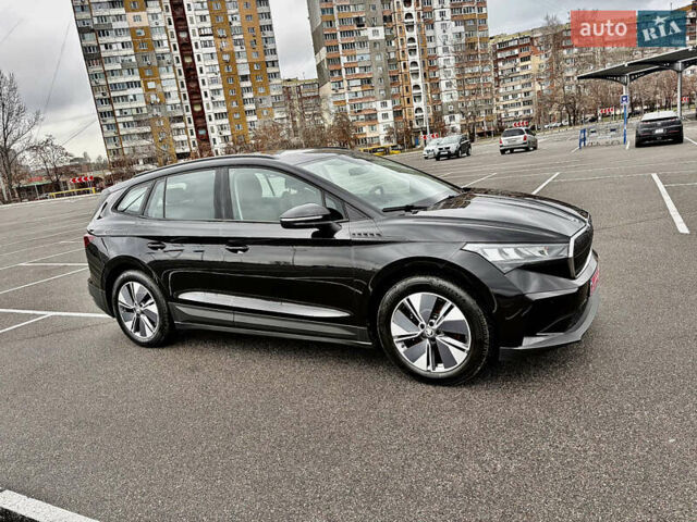 Черный Шкода Enyaq iV, объемом двигателя 0 л и пробегом 186 тыс. км за 18950 $, фото 15 на Automoto.ua