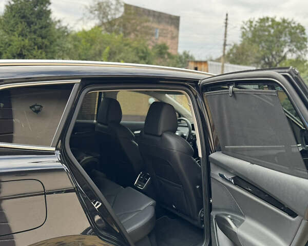 Черный Шкода Enyaq iV, объемом двигателя 0 л и пробегом 122 тыс. км за 24500 $, фото 12 на Automoto.ua