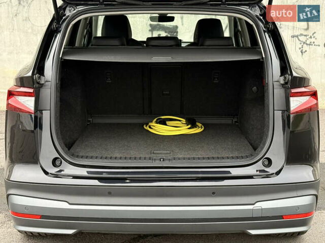 Черный Шкода Enyaq iV, объемом двигателя 0 л и пробегом 113 тыс. км за 27920 $, фото 35 на Automoto.ua