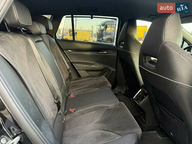 Черный Шкода Enyaq iV, объемом двигателя 0 л и пробегом 172 тыс. км за 24900 $, фото 13 на Automoto.ua