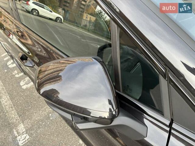 Черный Шкода Enyaq iV, объемом двигателя 0 л и пробегом 144 тыс. км за 26999 $, фото 45 на Automoto.ua