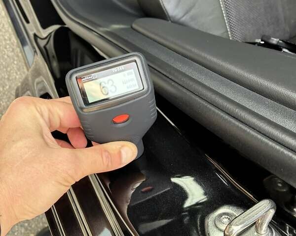 Черный Шкода Enyaq iV, объемом двигателя 0 л и пробегом 144 тыс. км за 26999 $, фото 180 на Automoto.ua