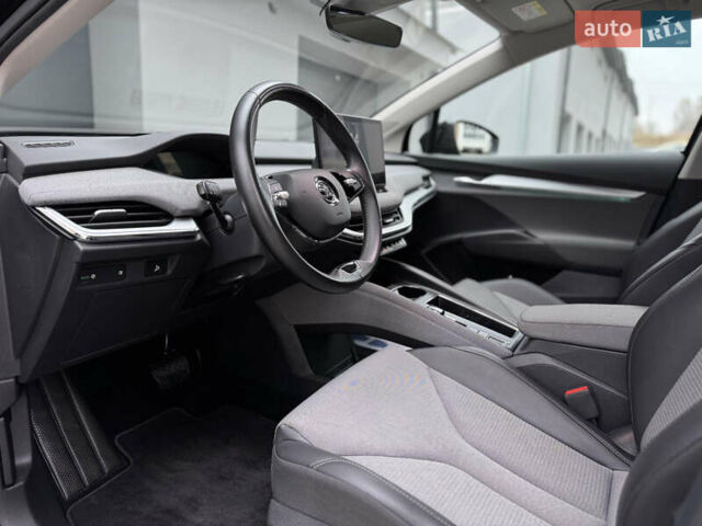 Черный Шкода Enyaq iV, объемом двигателя 0 л и пробегом 160 тыс. км за 18700 $, фото 58 на Automoto.ua