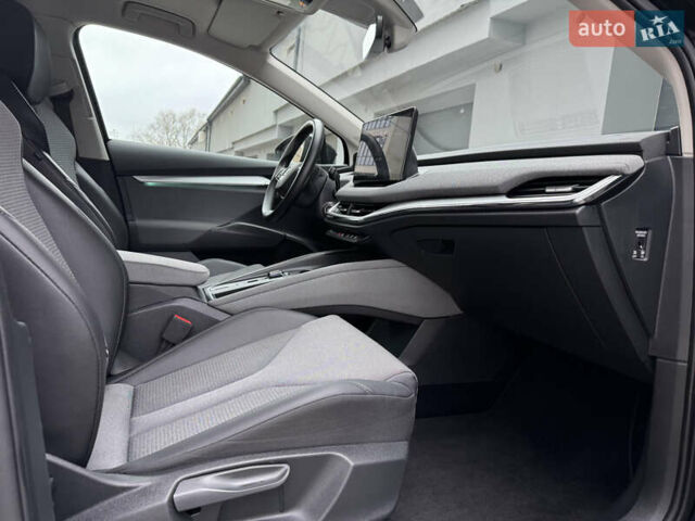 Черный Шкода Enyaq iV, объемом двигателя 0 л и пробегом 160 тыс. км за 18700 $, фото 52 на Automoto.ua
