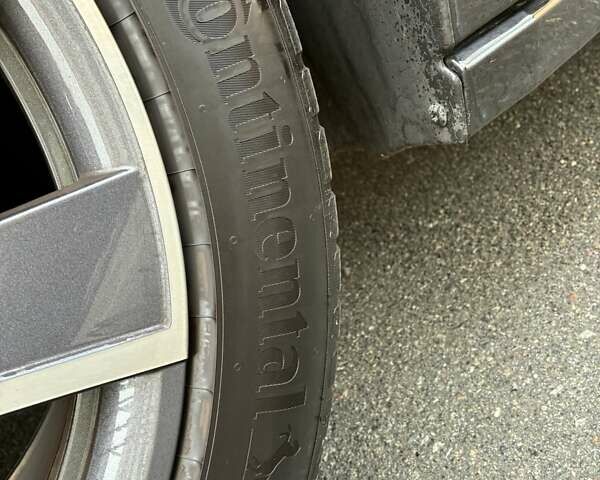 Черный Шкода Enyaq iV, объемом двигателя 0 л и пробегом 144 тыс. км за 26999 $, фото 53 на Automoto.ua