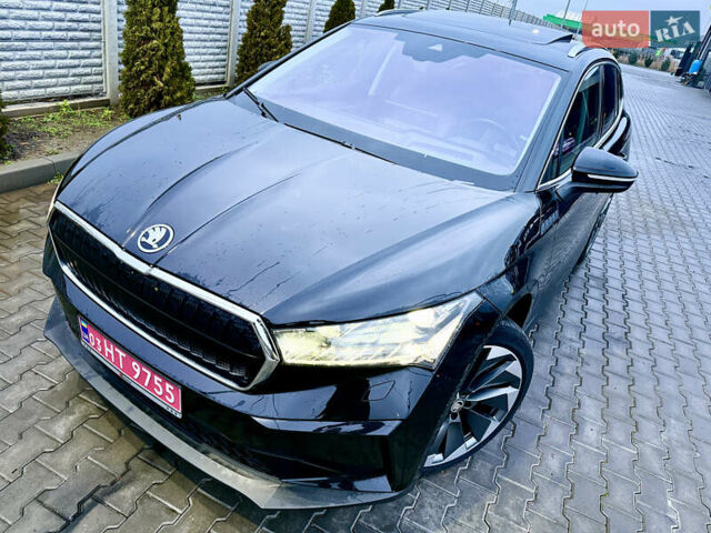 Черный Шкода Enyaq iV, объемом двигателя 0 л и пробегом 163 тыс. км за 24600 $, фото 1 на Automoto.ua