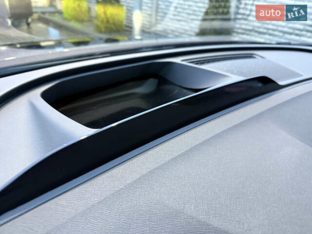 Черный Шкода Enyaq iV, объемом двигателя 0 л и пробегом 163 тыс. км за 24600 $, фото 36 на Automoto.ua