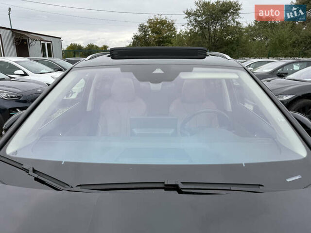 Черный Шкода Enyaq iV, объемом двигателя 0 л и пробегом 111 тыс. км за 27400 $, фото 26 на Automoto.ua